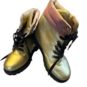 Olivia Miller Girl Gold and Pink Like New Lace Up Boots Size 5
